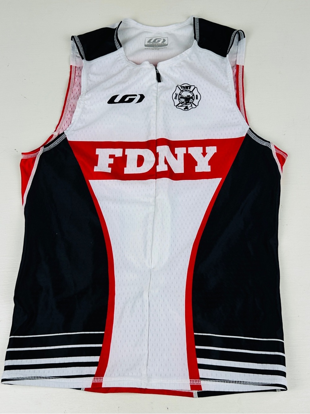 Louis Garneau FDNY New York Cycling Jersey Shirt Adult Large Red White 1/2 Zip